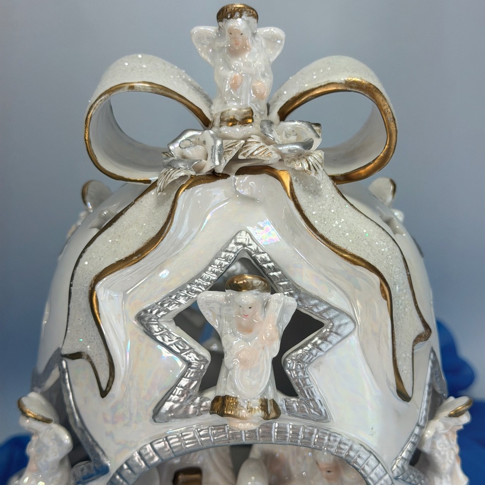 Cracker Barrel Vintage Pearlized Porcelain Christmas Nativity Bell - Picture 3 of 13